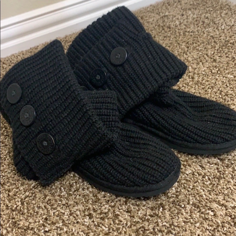 Knitted ugg boots!